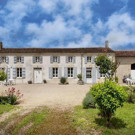 Holiday home La Longere De La Combe - Suzanne *