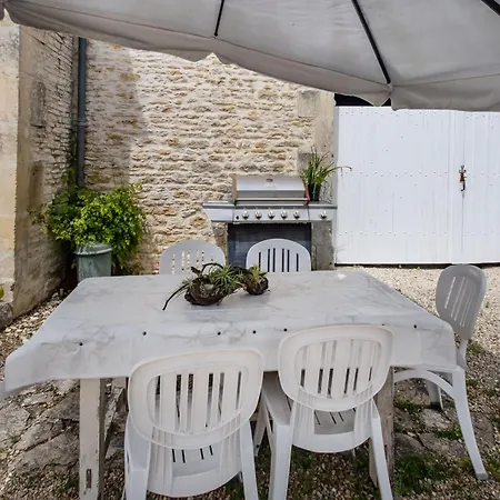 Holiday home La Longere De La Combe - Suzanne Fontenet